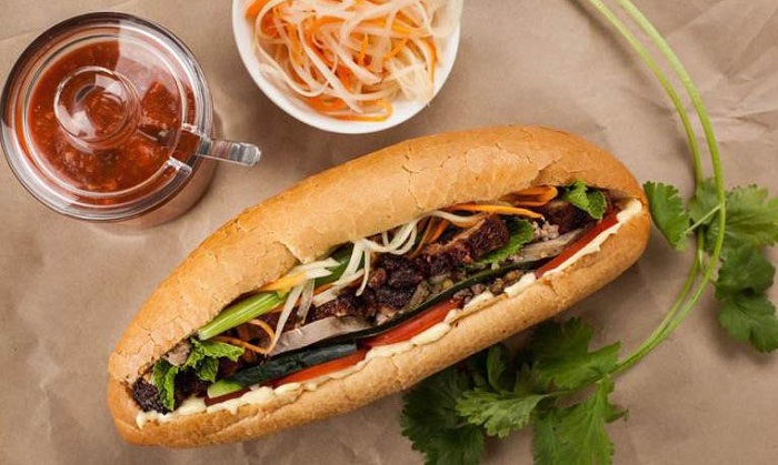 Đặc sản bánh mì Hội An